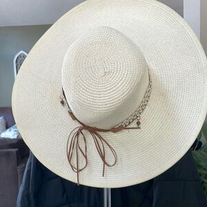 Beach hat one size fits all